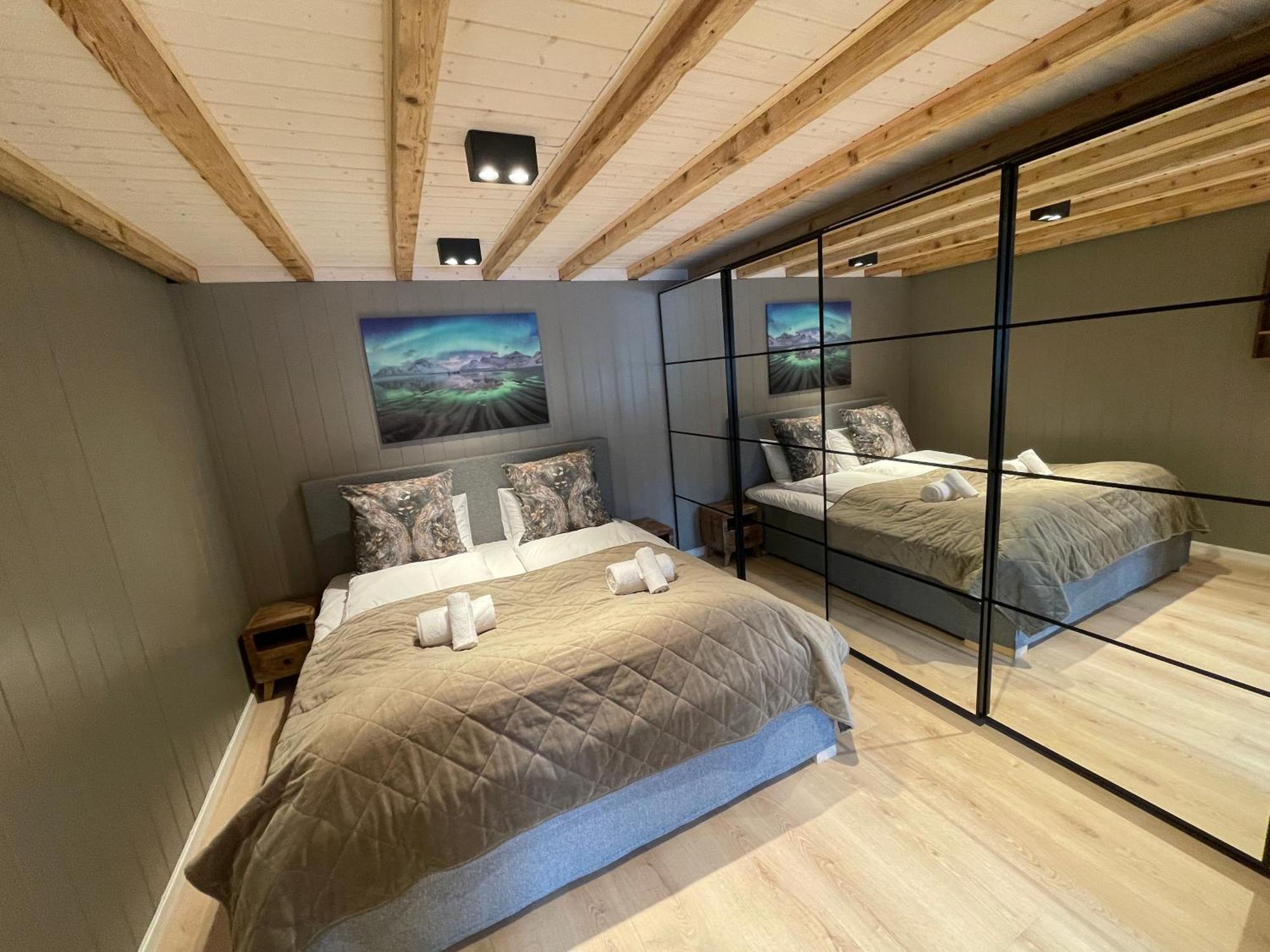 Lofoten Planet Studio Sørvågen Buitenkant foto