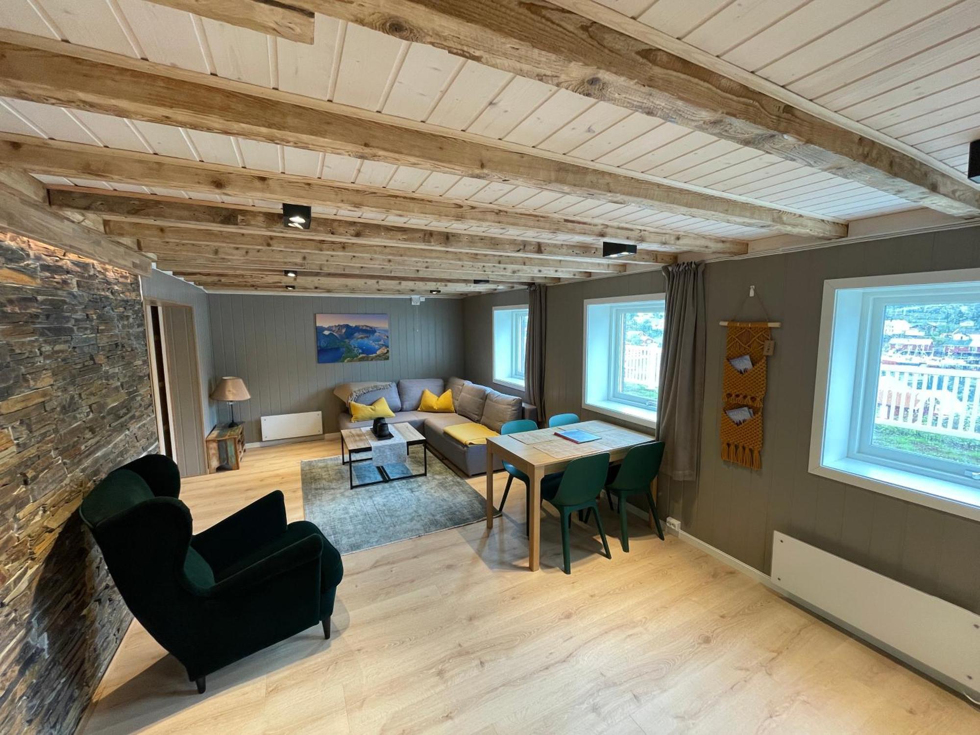 Lofoten Planet Studio Sørvågen Buitenkant foto